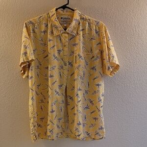 Columbia Men’s Yellow Short-Sleeve Button-Up Shirt with Blue Print